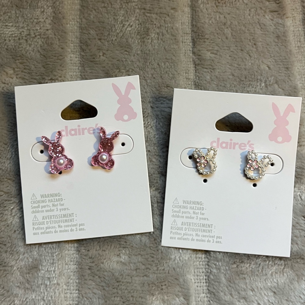Claire’s Lot of (2) Bunny Earrings
